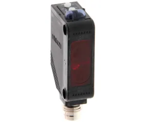 Omron E3Z-D86 OMI Датчик фотоэл. прямоуг. E3Z